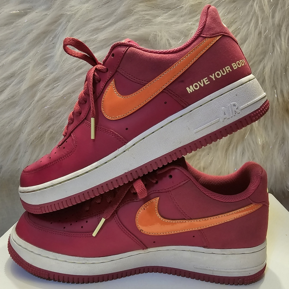 Nike Air Force 1 ‘07 LV8 World Tour Shoes DD9540-600 Men’s Size 8 Women’s 9.5
